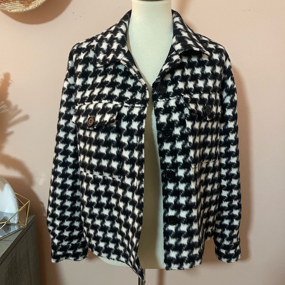 NWT Sanctuary Black/White Houndstooth Shacket Size XS - Picture 3 of 10